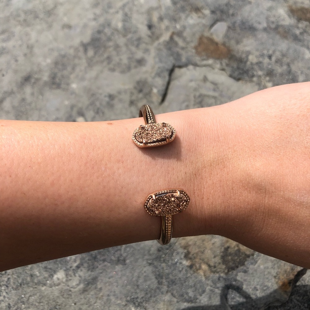 Kendra Scott bracelet